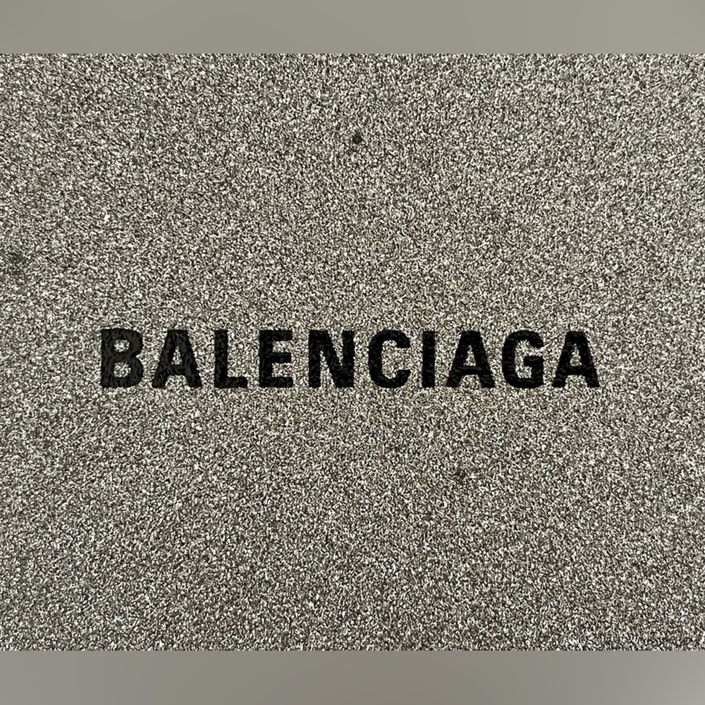 BALENCIAGA Pouch M